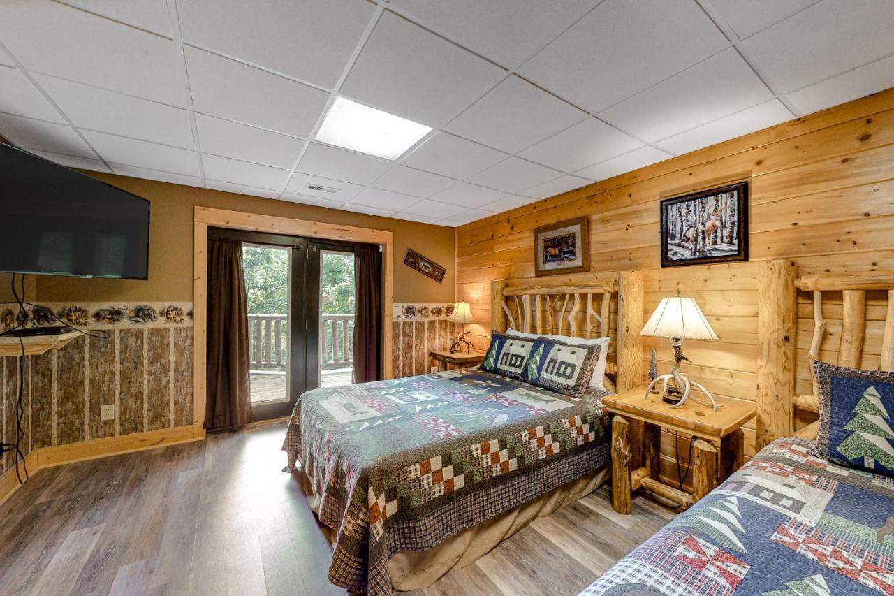 Edge Of The Park Lodge Sevierville Buitenkant foto